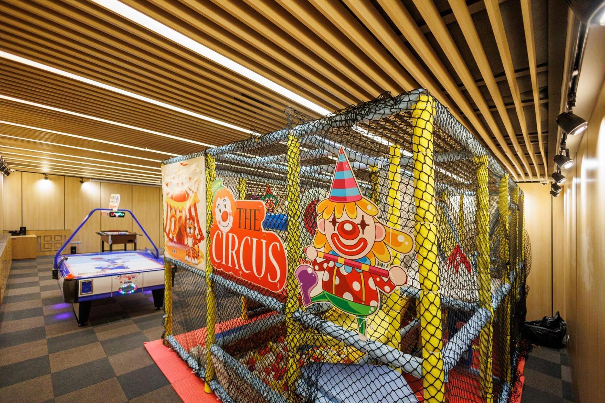 幸运班斯科公寓式酒店Spa及休闲 外观 照片 The Children's Area