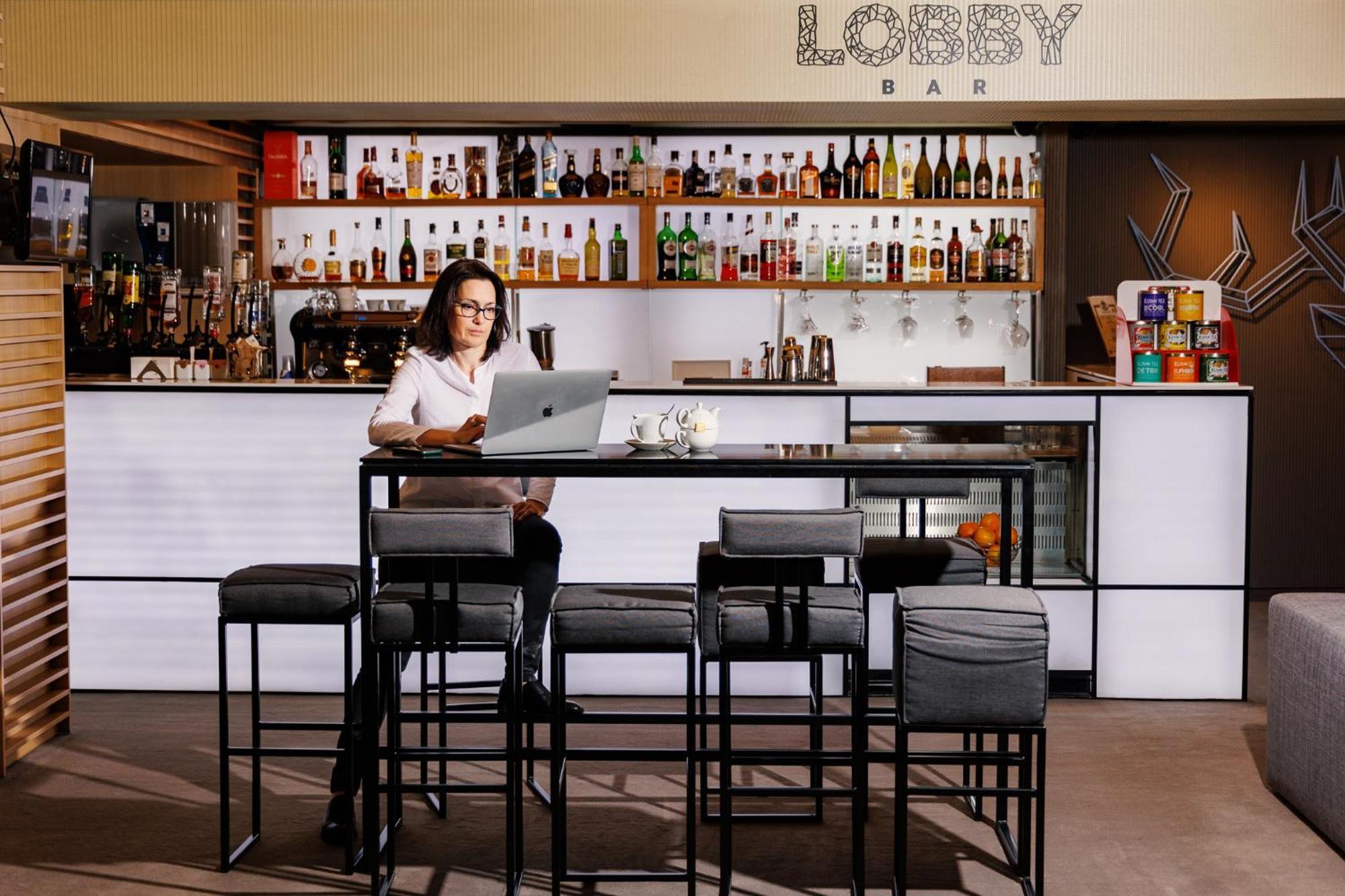幸运班斯科公寓式酒店Spa及休闲 外观 照片 Lobby Bar